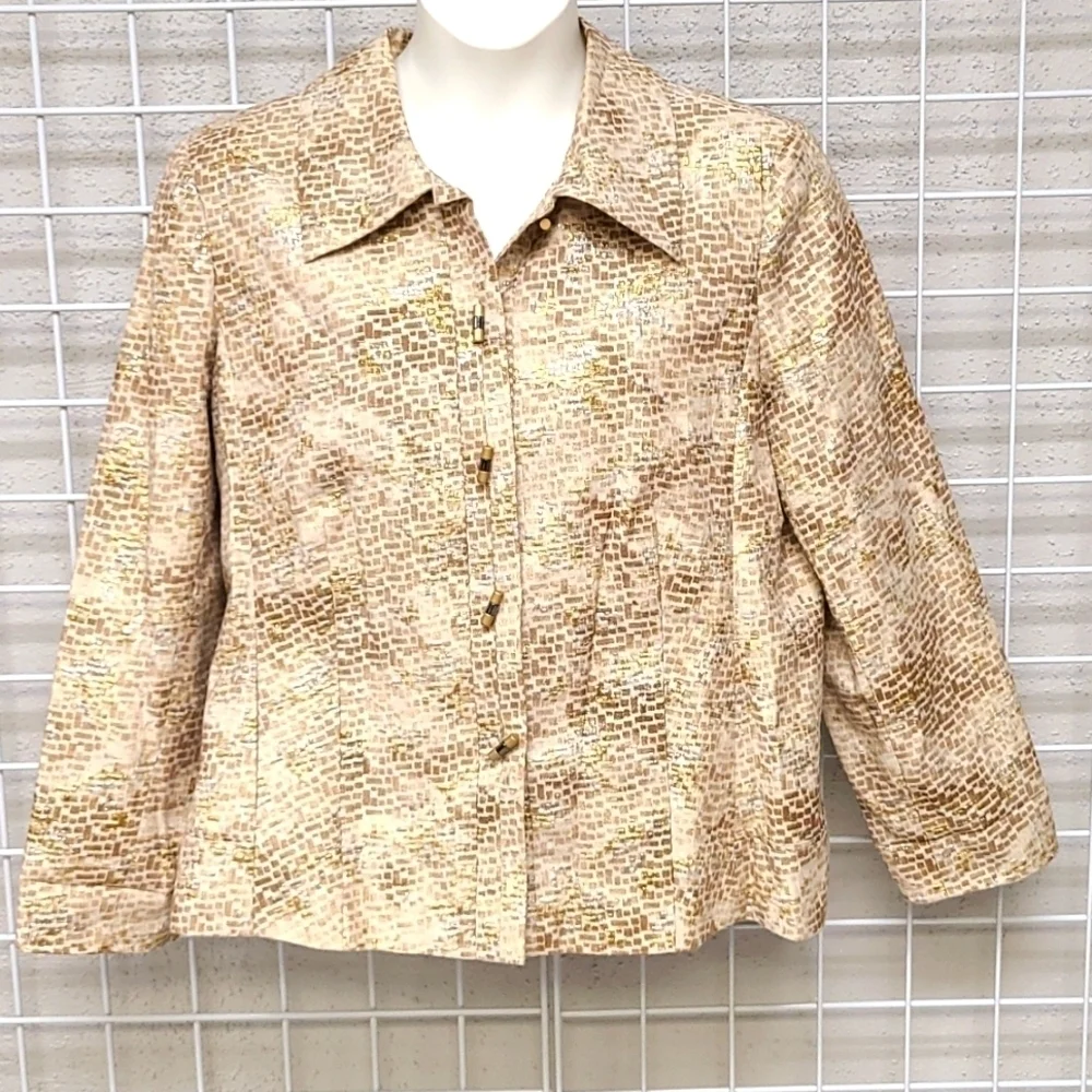 Chico's Size 16 Toggle Button Blazer